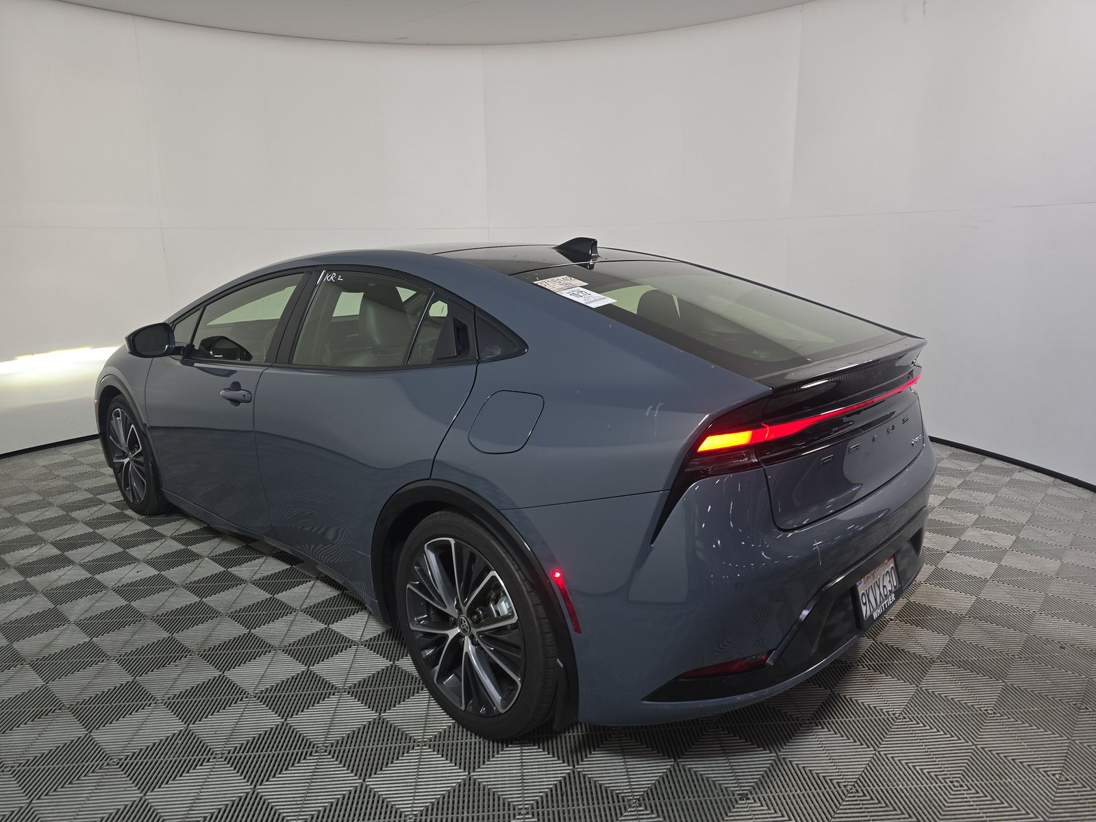 2024 Toyota Prius XLE FWD