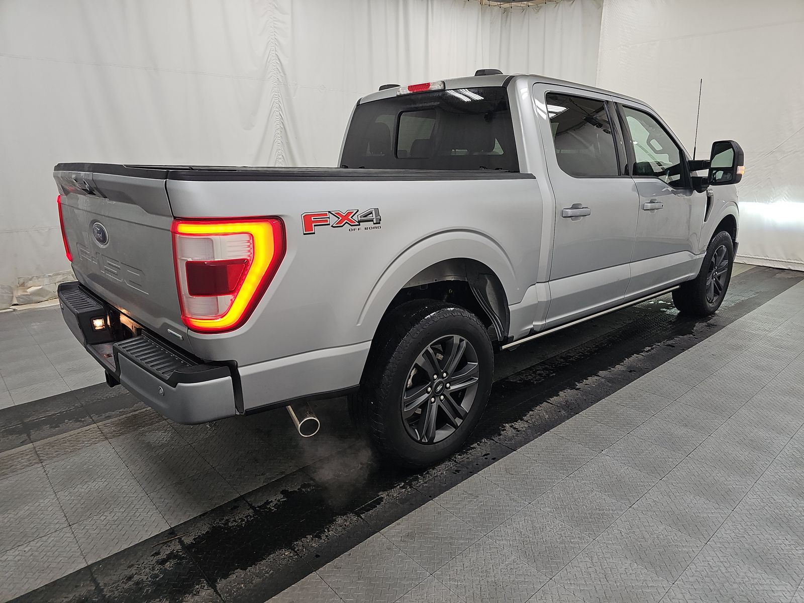 2023 Ford F-150 Lariat AWD