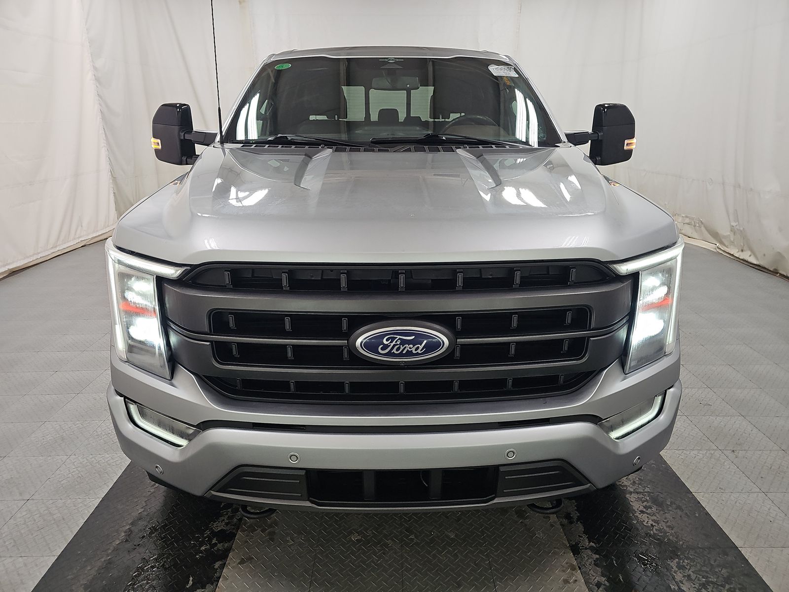 2023 Ford F-150 Lariat AWD