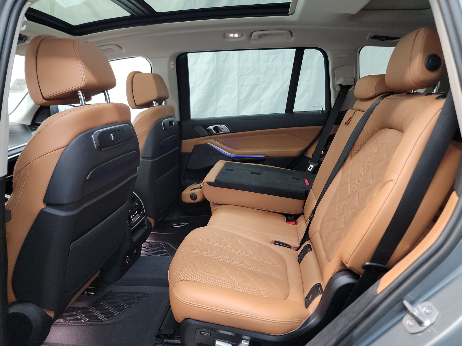 2023 BMW X7 xDrive40i AWD