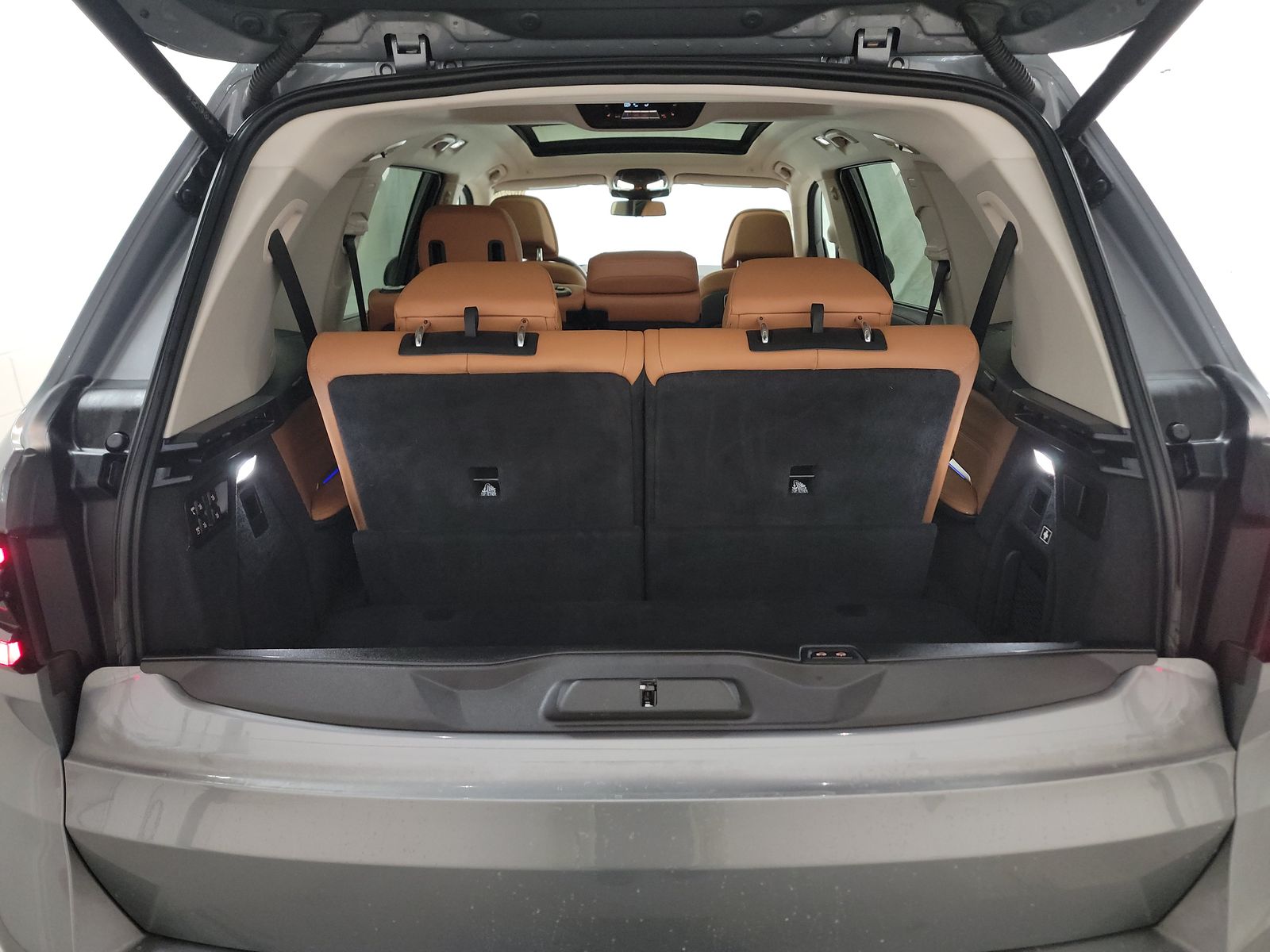 2023 BMW X7 xDrive40i AWD