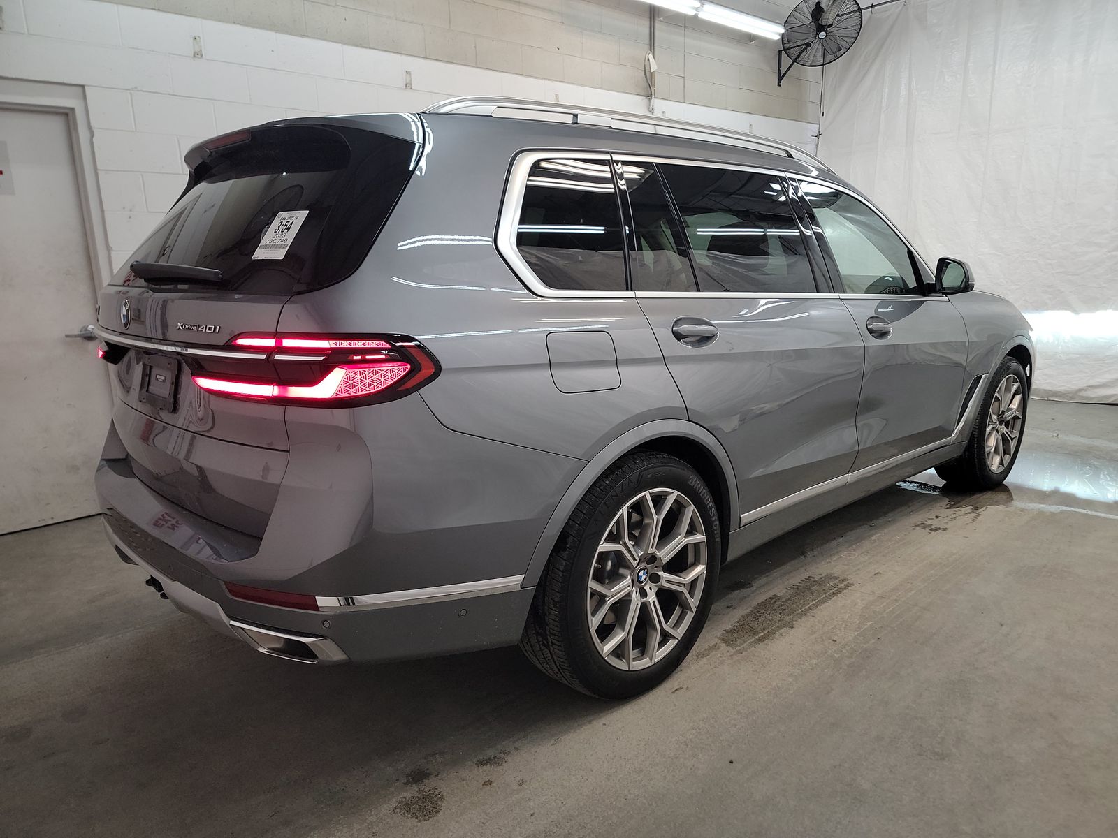 2023 BMW X7 xDrive40i AWD