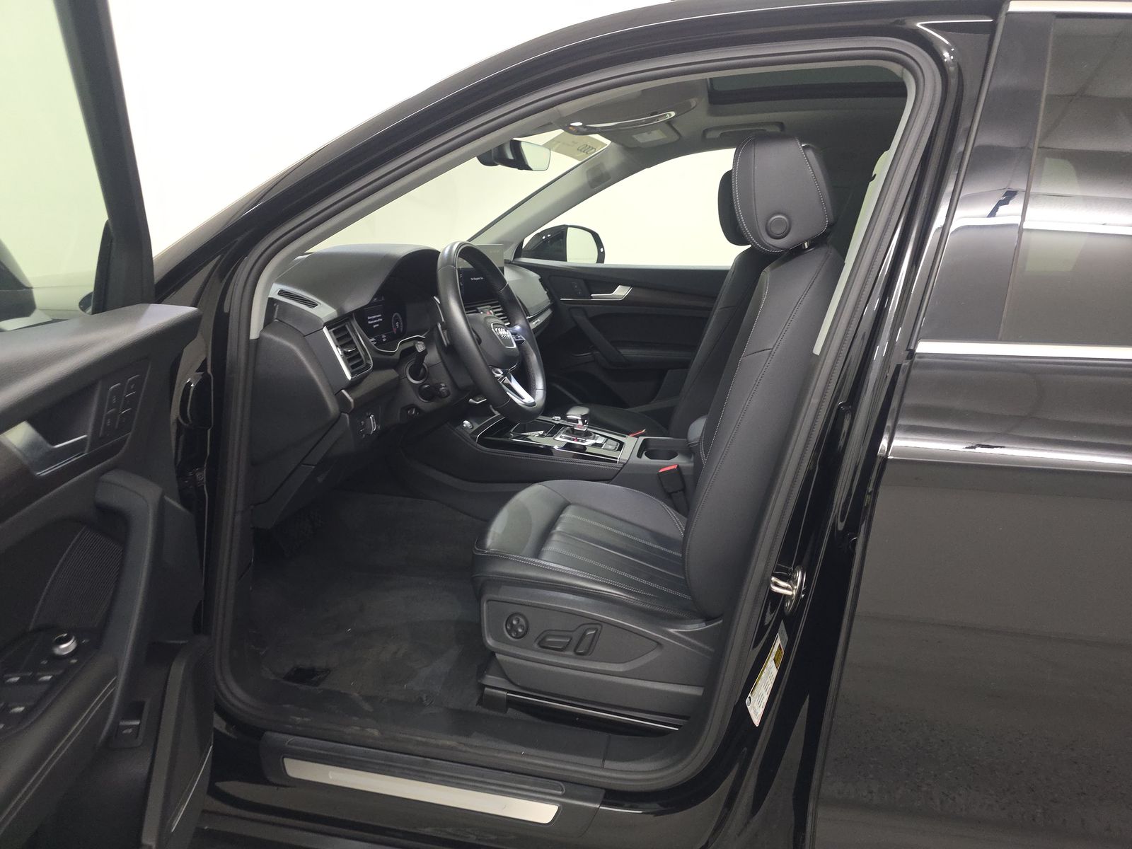 2023 Audi Q5 Premium Plus AWD