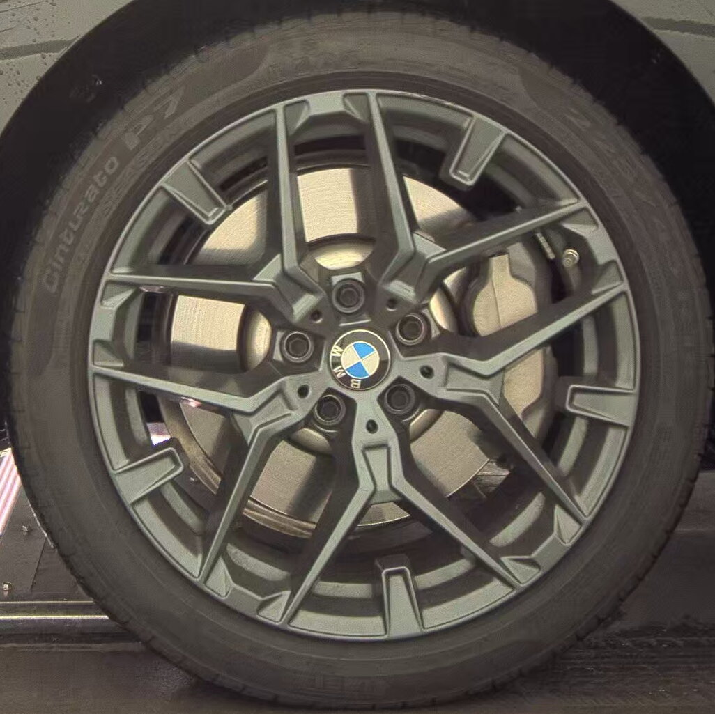 2025 BMW 3 Series 330i RWD