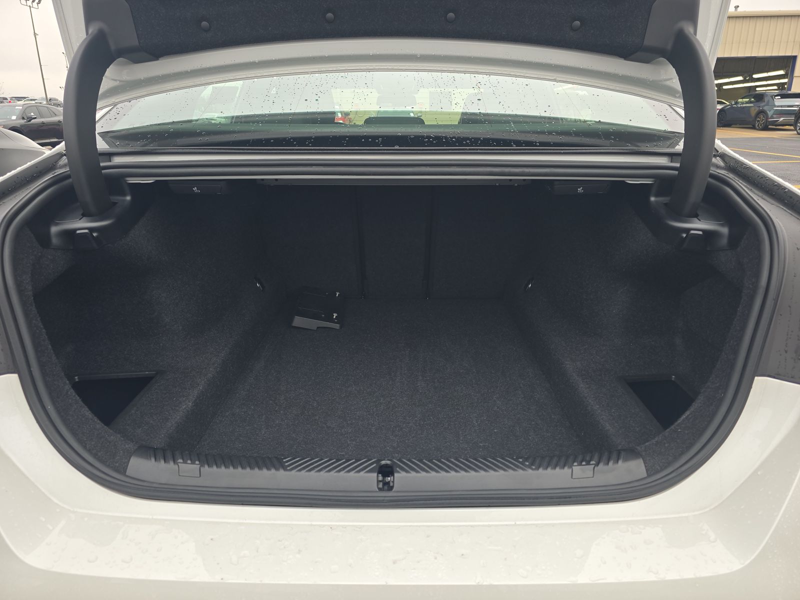 2025 BMW 5 Series 530i RWD