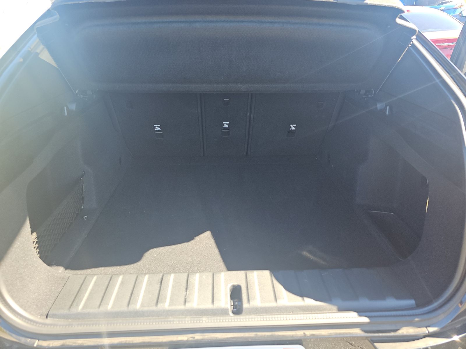 2025 BMW X2 xDrive28i AWD