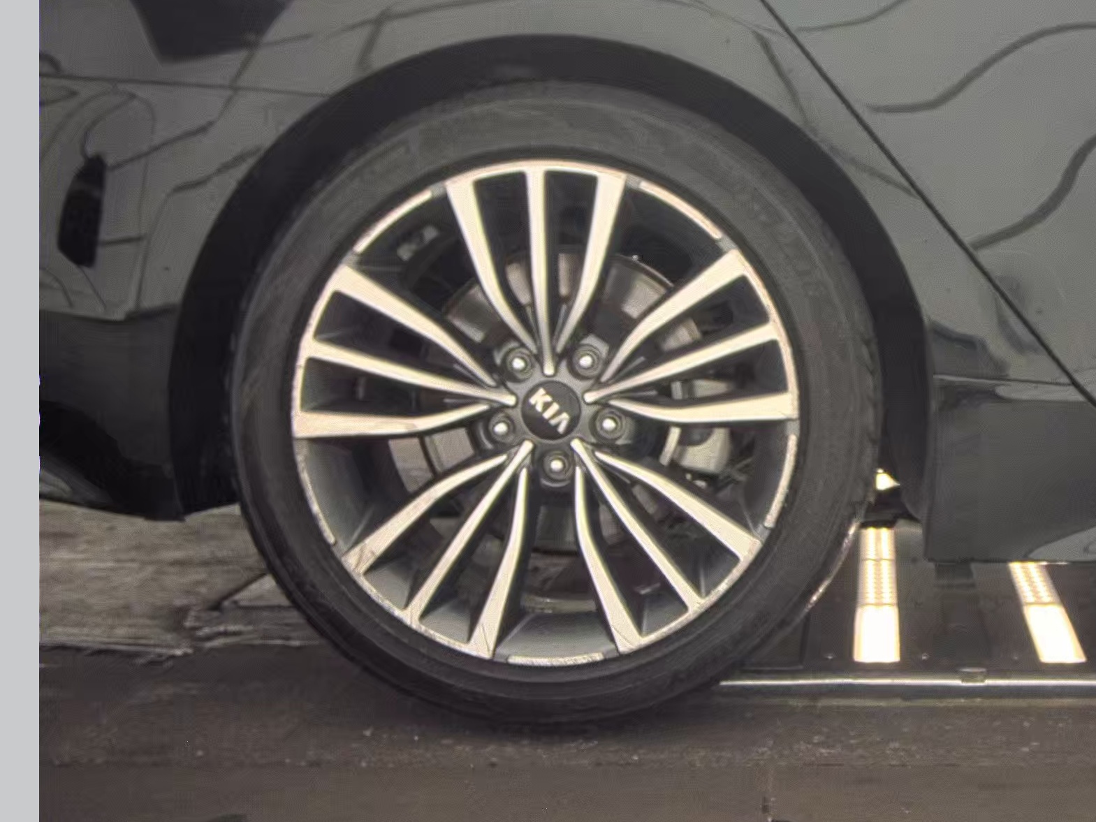 2019 Kia Stinger Base RWD