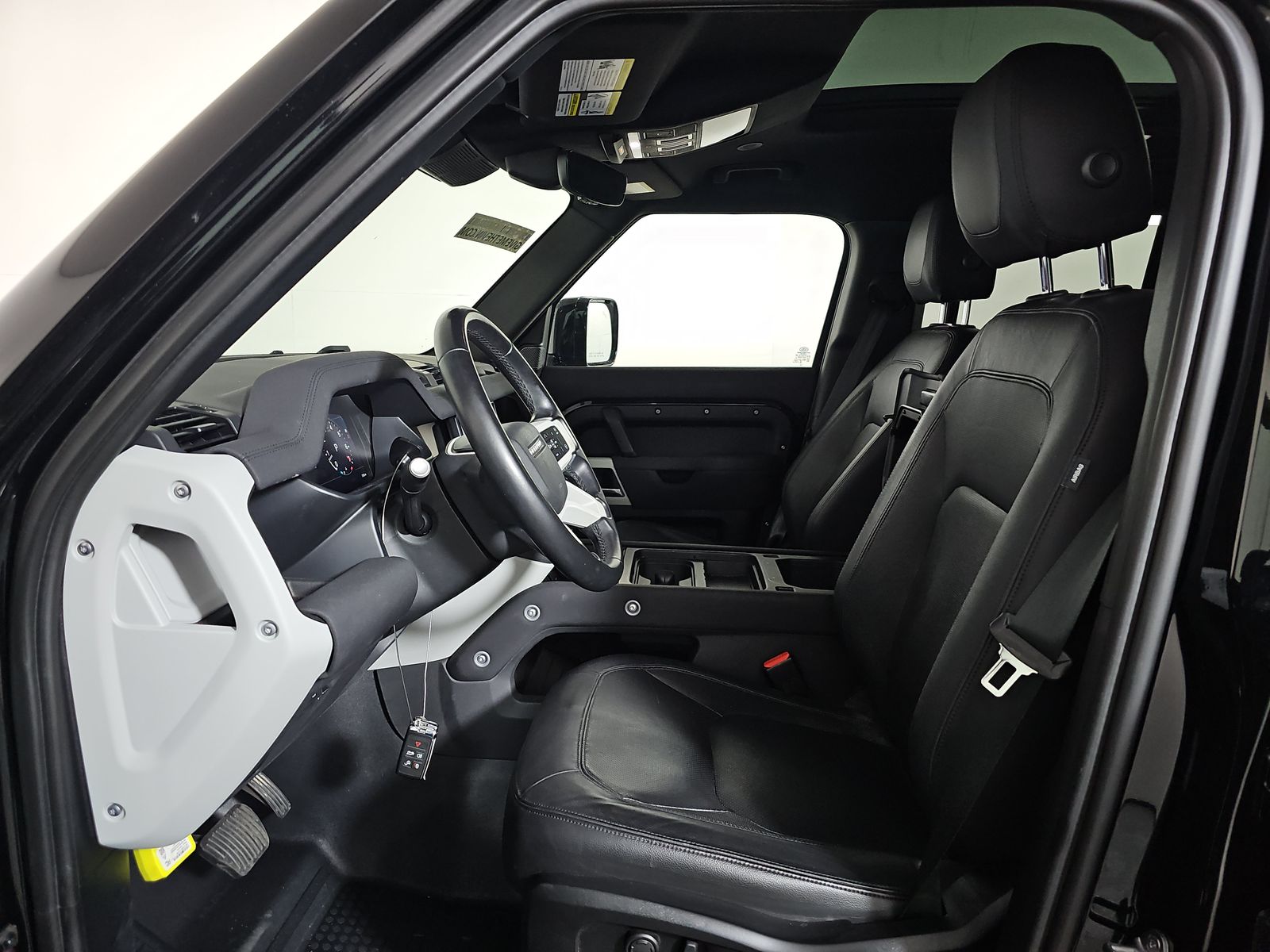 2023 Land Rover Defender 110 30th Anniversary Edition AWD