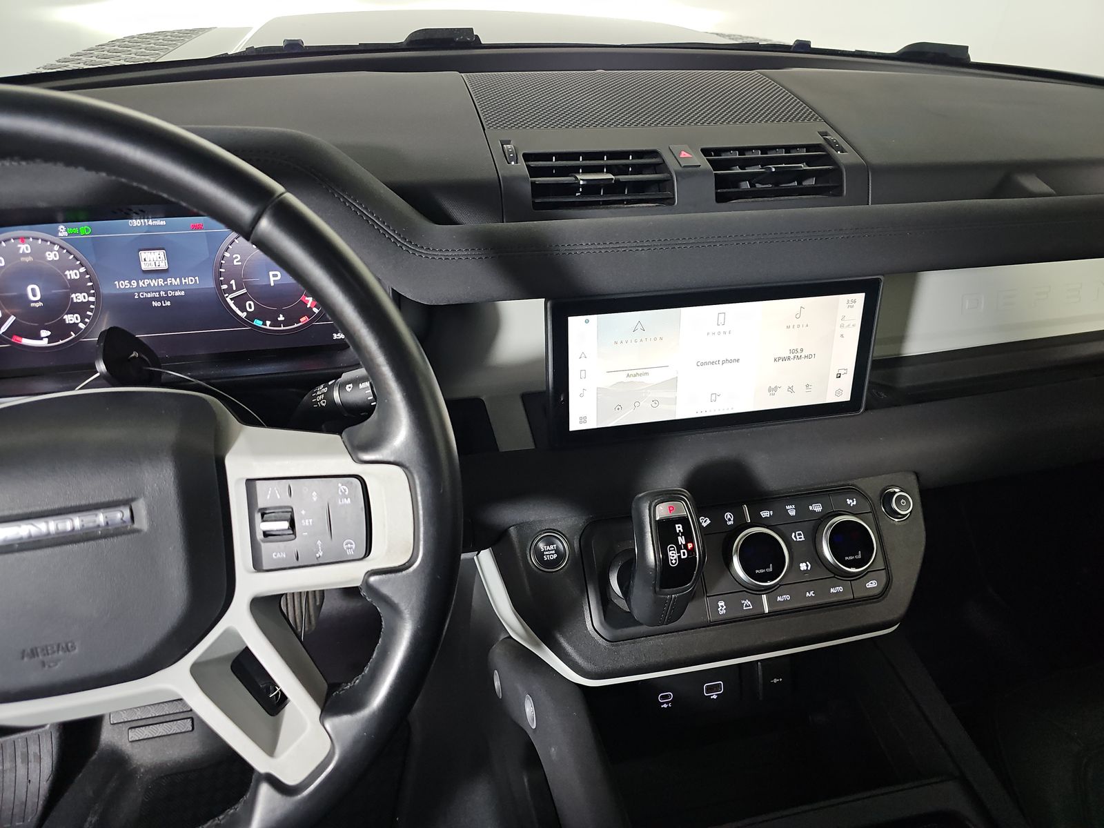 2023 Land Rover Defender 110 30th Anniversary Edition AWD