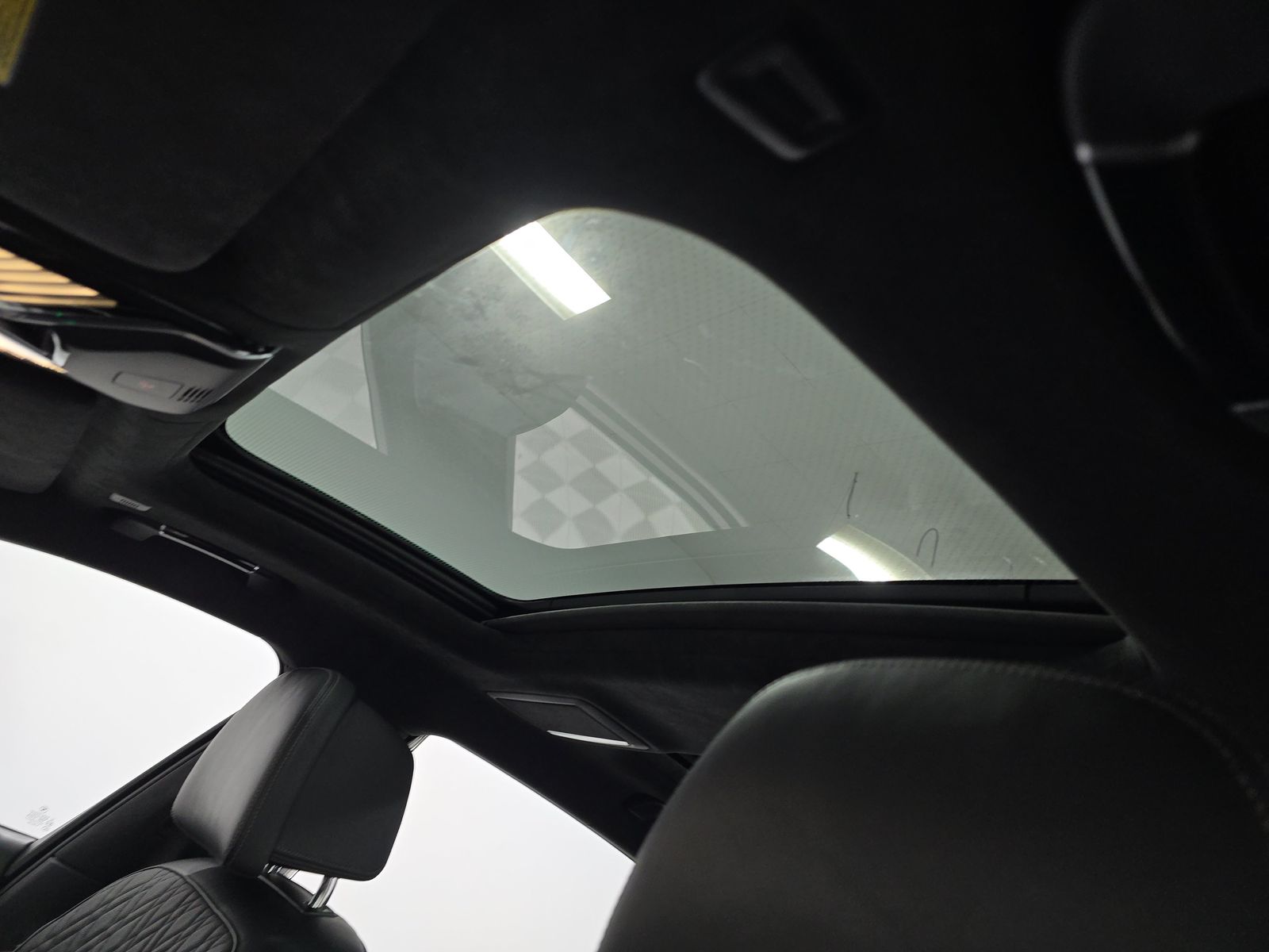 2018 BMW 7 Series M760i xDrive AWD