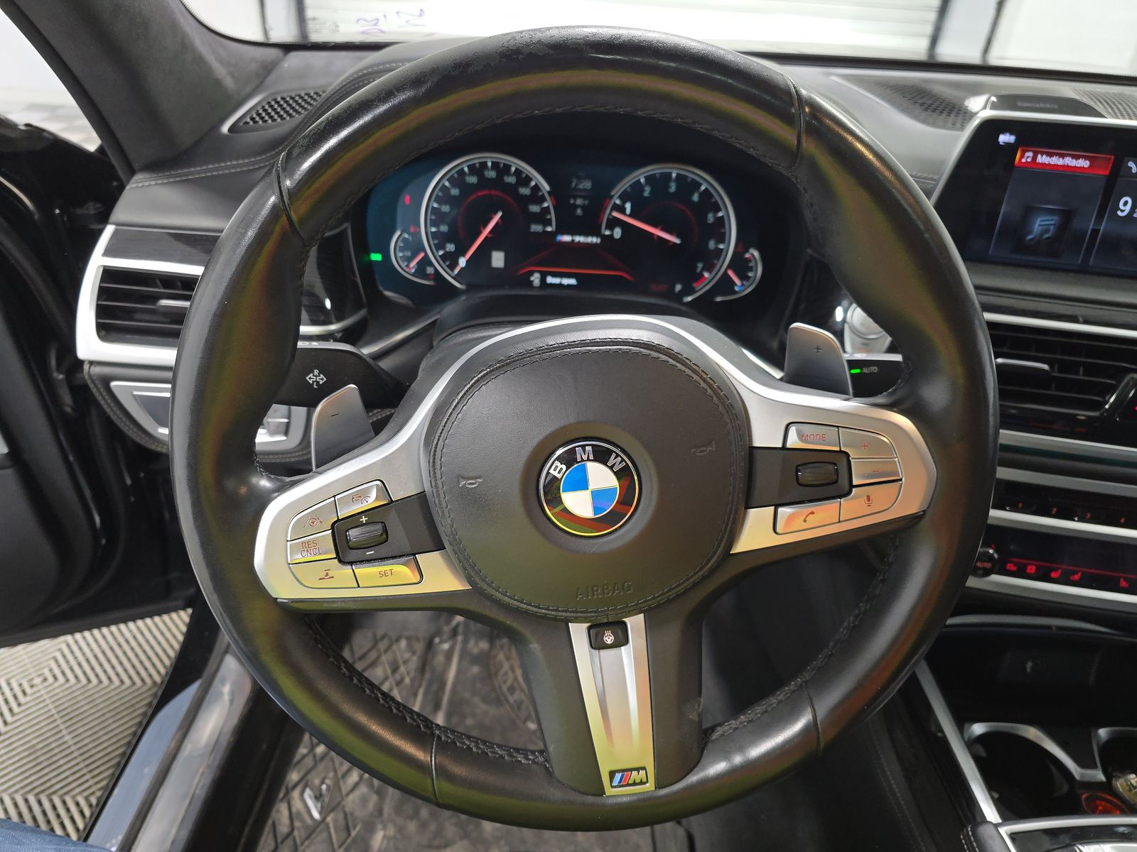 2018 BMW 7 Series M760i xDrive AWD