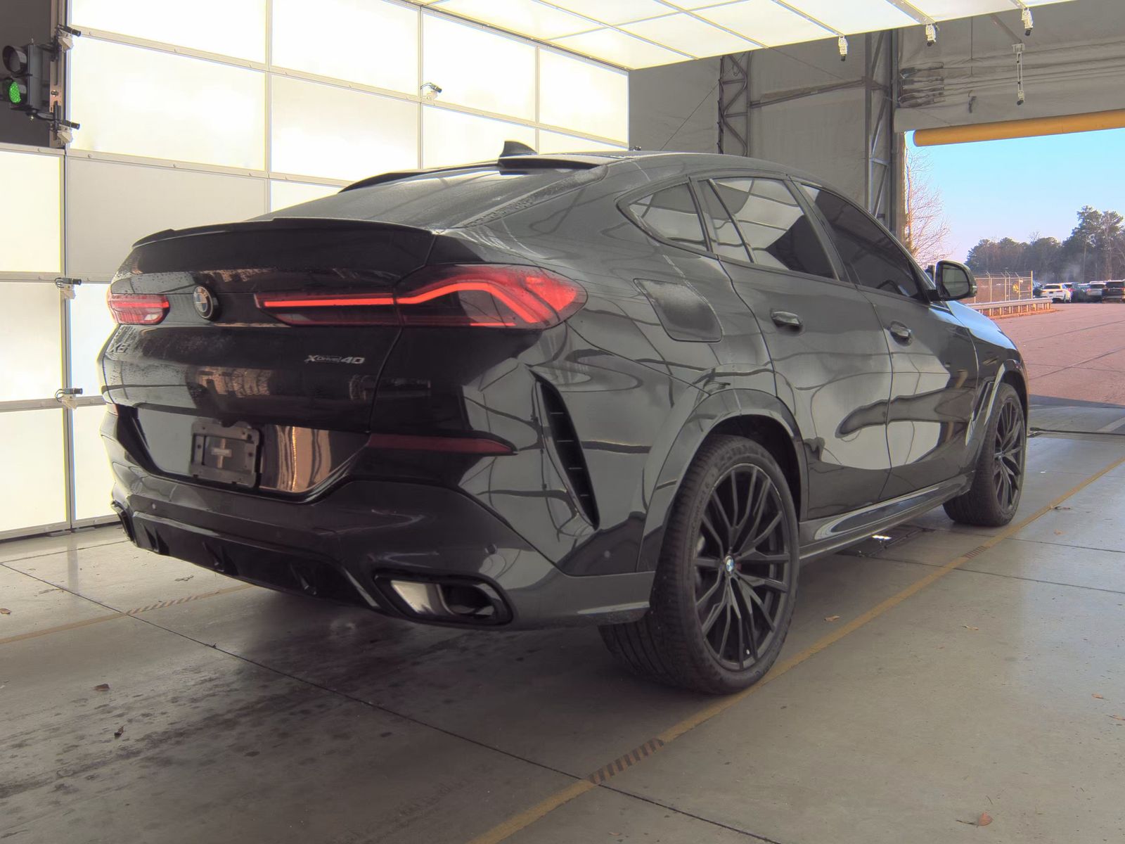 2023 BMW X6 xDrive40i AWD