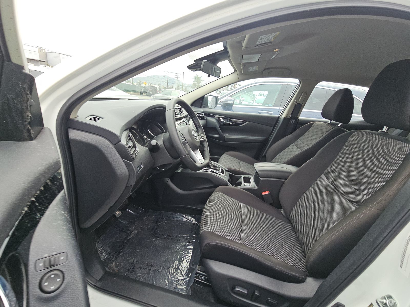 2022 Nissan Rogue Sport SV AWD