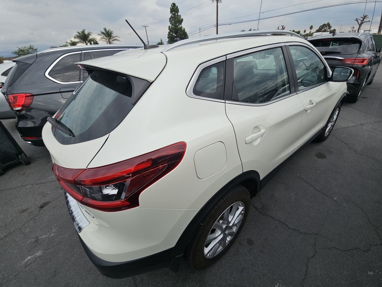 2022 Nissan Rogue Sport SV AWD