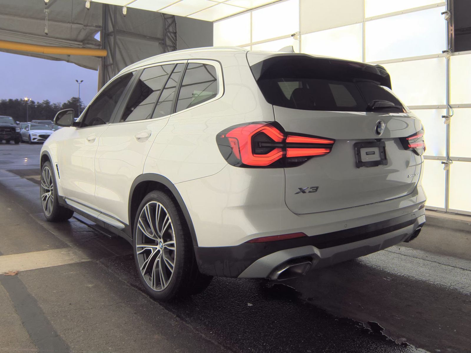 2022 BMW X3 sDrive30i RWD