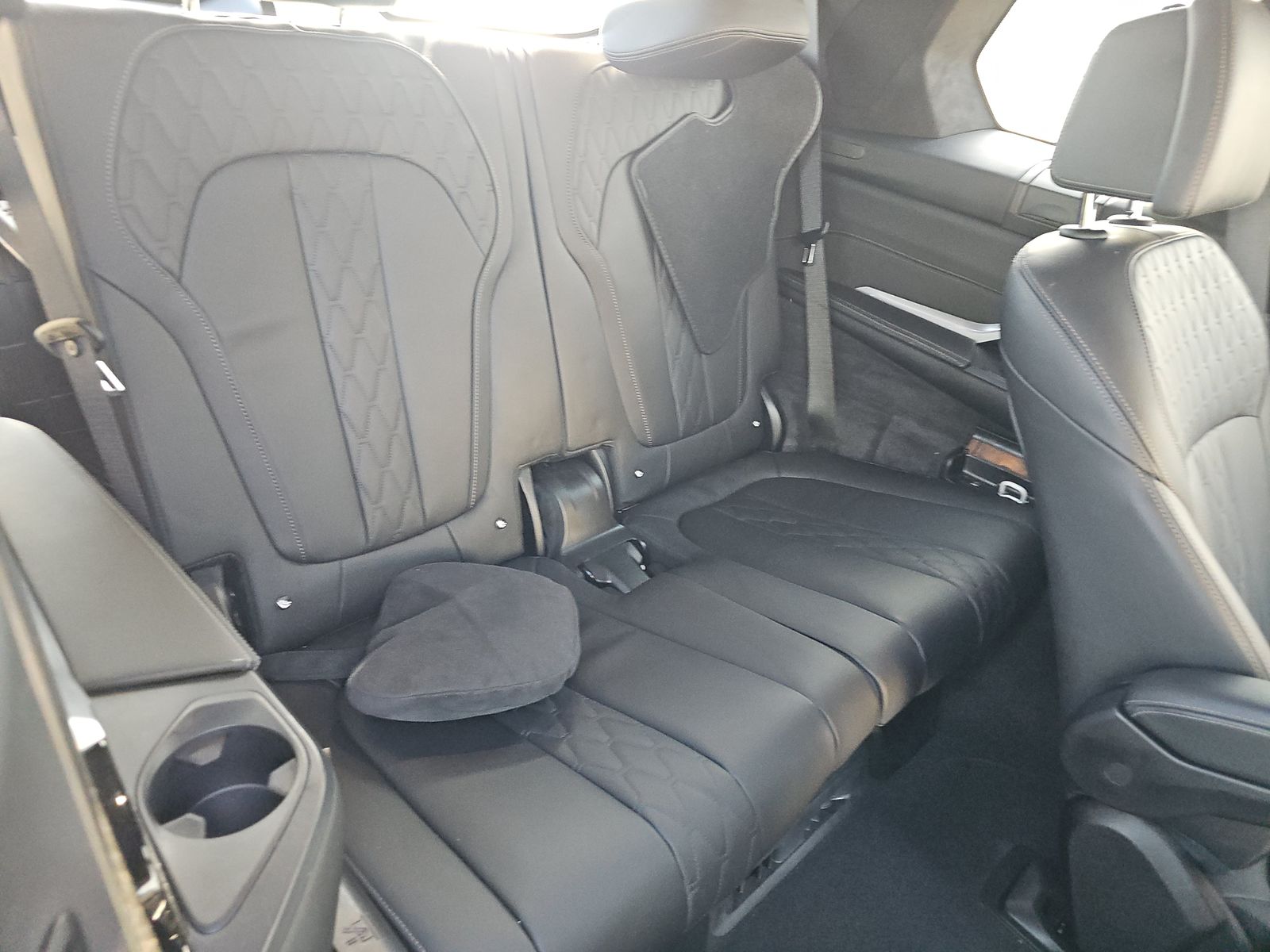 2024 BMW X7 ALPINA XB7 AWD