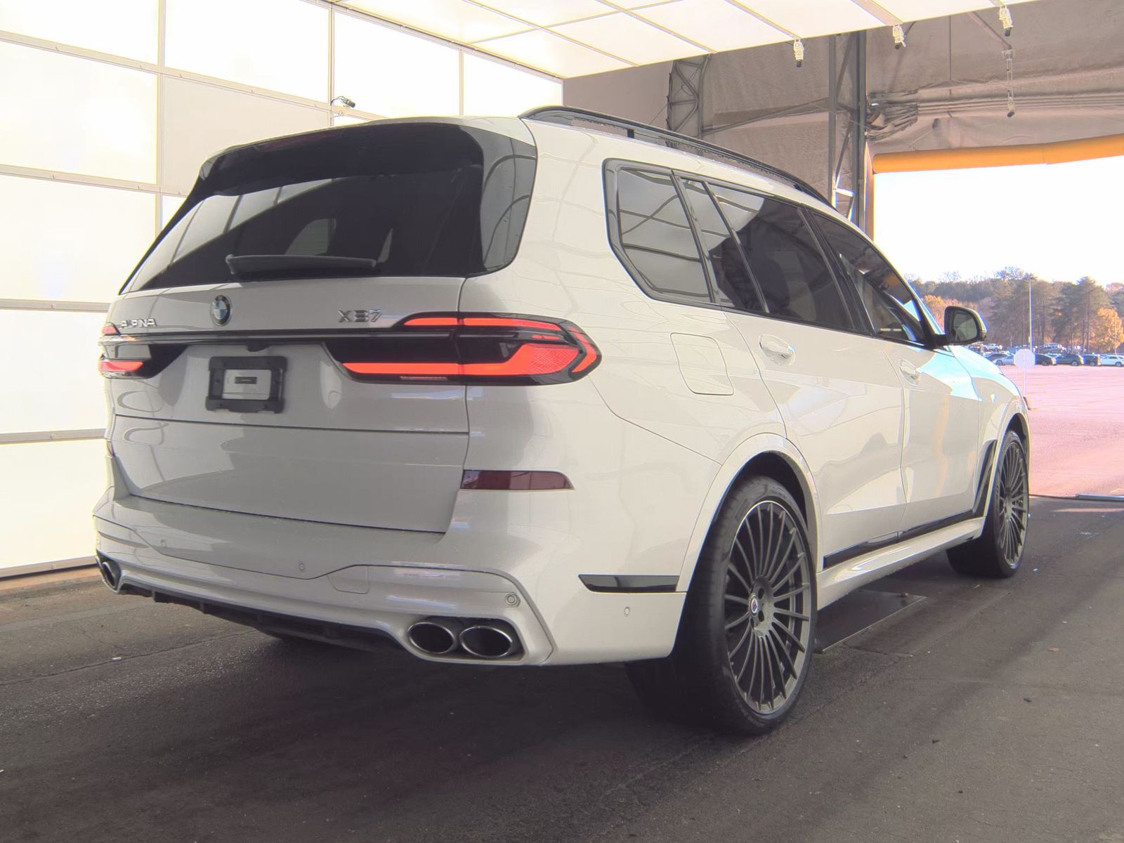 2024 BMW X7 ALPINA XB7 AWD