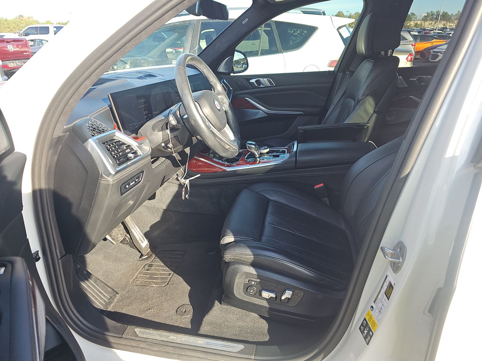 2024 BMW X7 ALPINA XB7 AWD