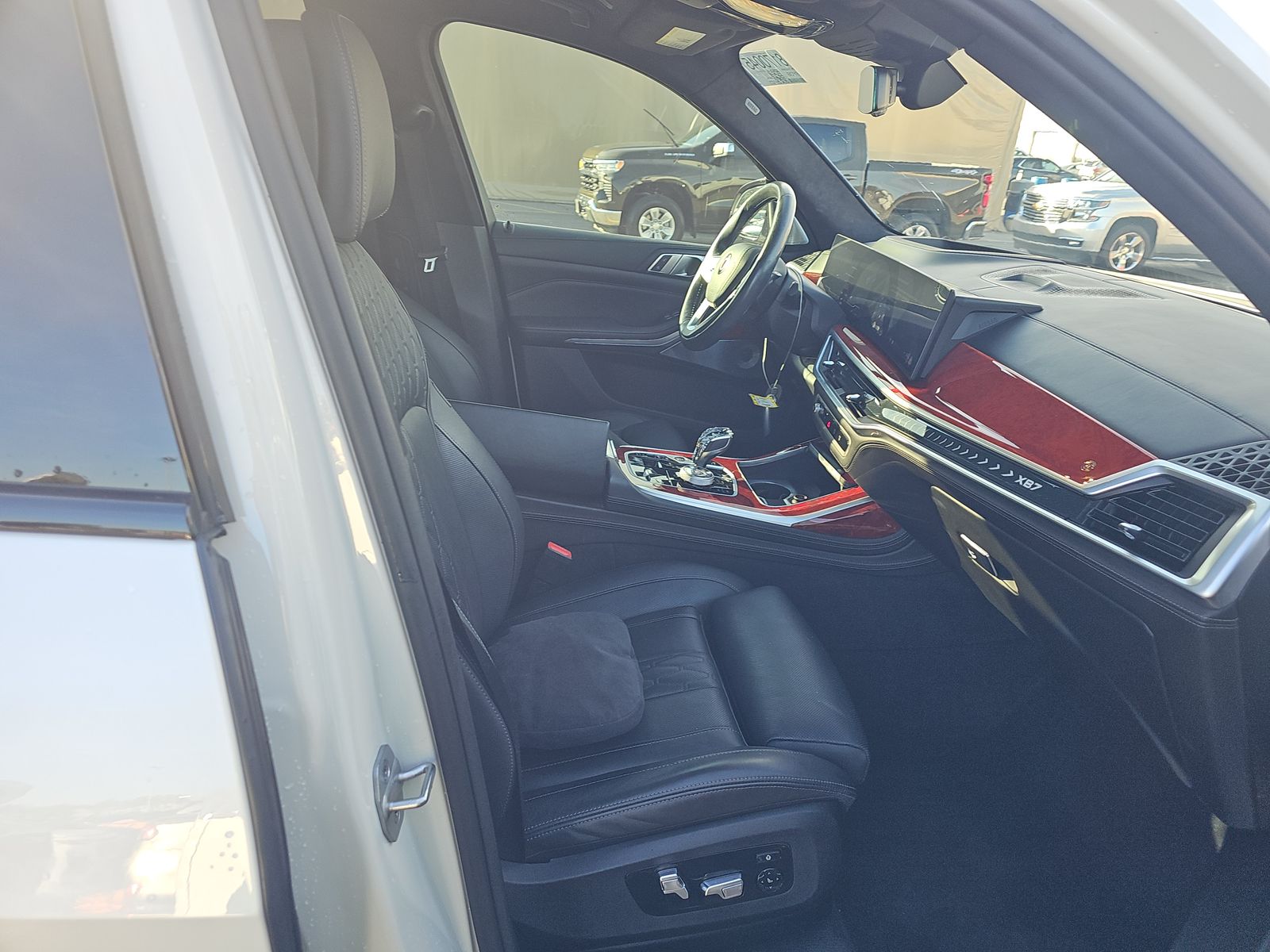 2024 BMW X7 ALPINA XB7 AWD