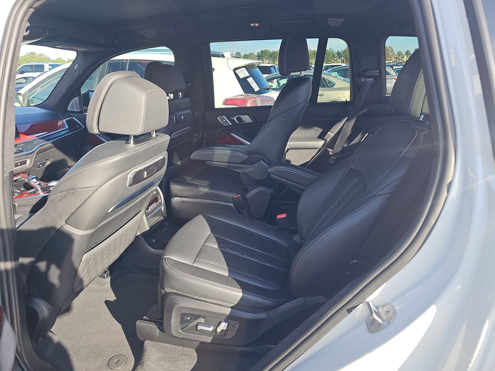 2024 BMW X7 ALPINA XB7 AWD