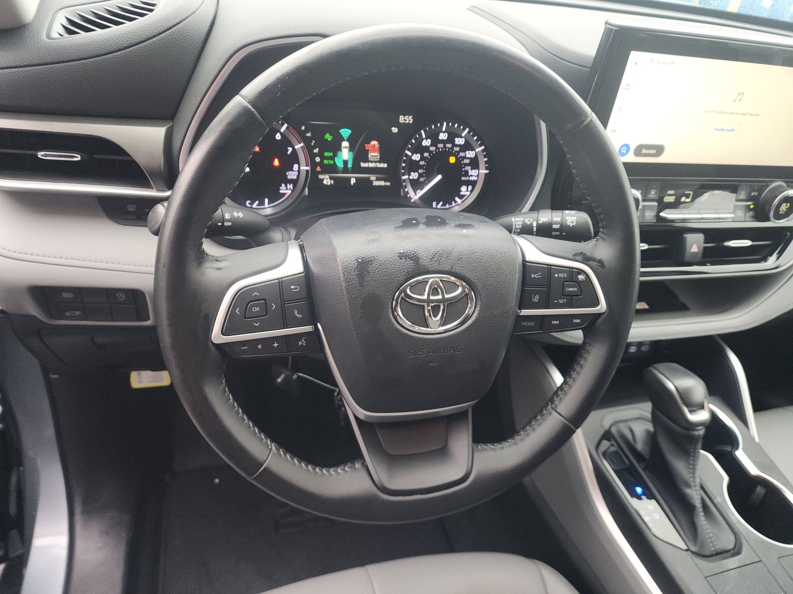 2023 Toyota Highlander XLE FWD