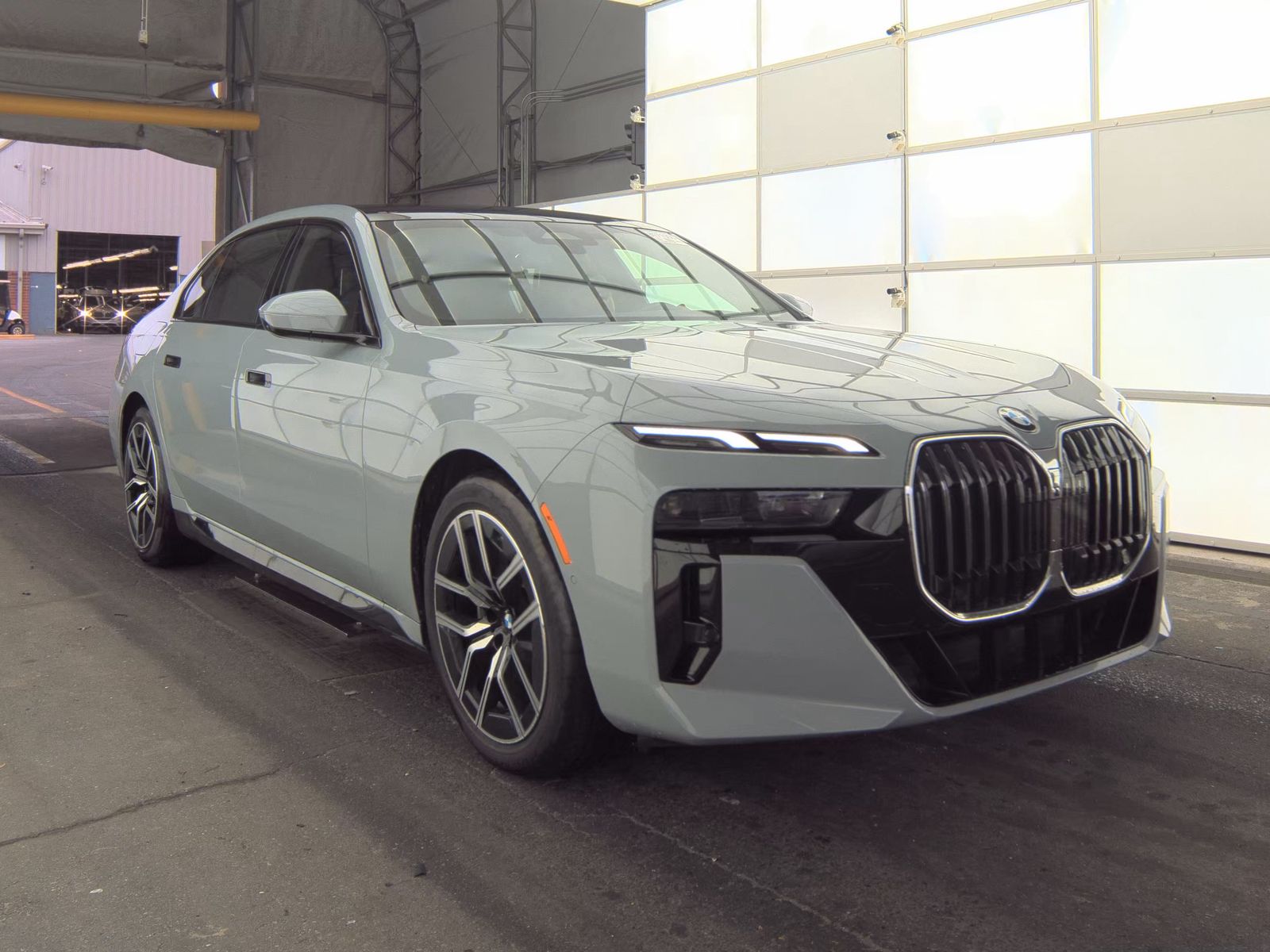 2025 BMW 7 Series 740i xDrive AWD