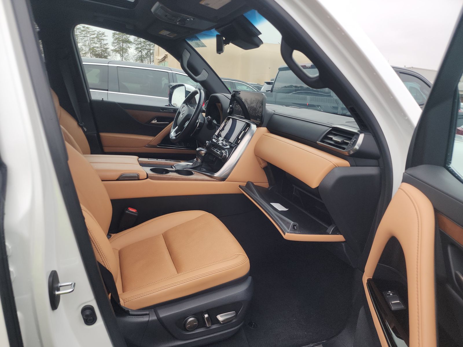 2024 Lexus LX LX 600 Premium AWD