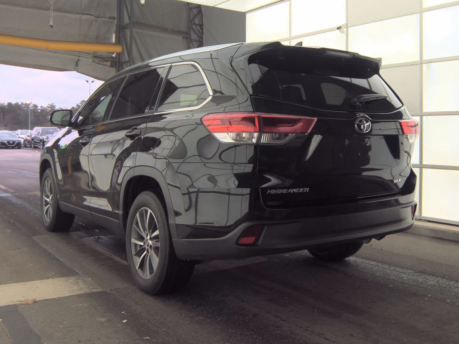 2019 Toyota Highlander XLE FWD