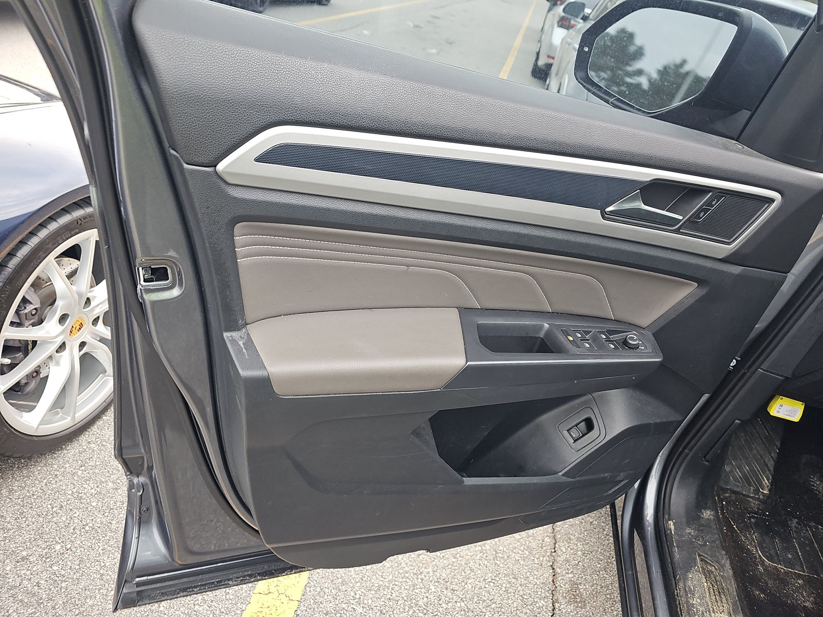 2021 Volkswagen Atlas 3.6L SEL R-Line FWD