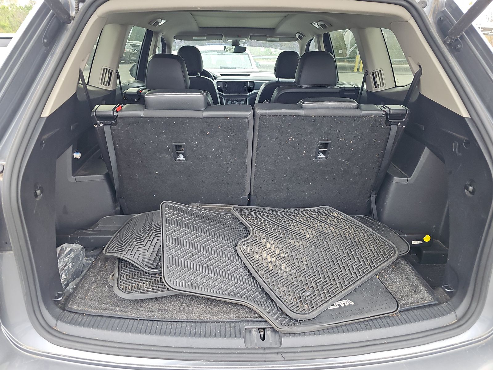 2021 Volkswagen Atlas 3.6L SEL R-Line FWD