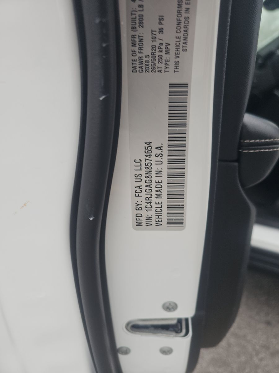 2022 Jeep Grand Cherokee Altitude RWD