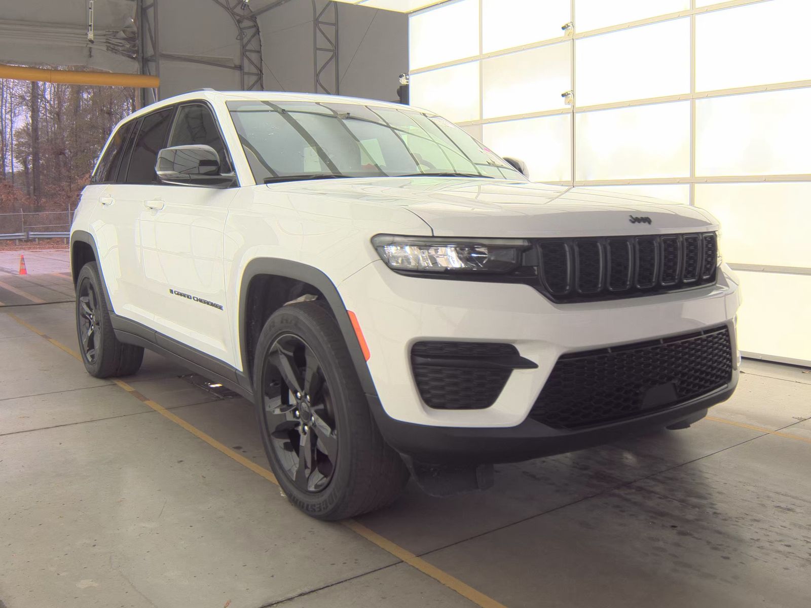 2022 Jeep Grand Cherokee Altitude RWD