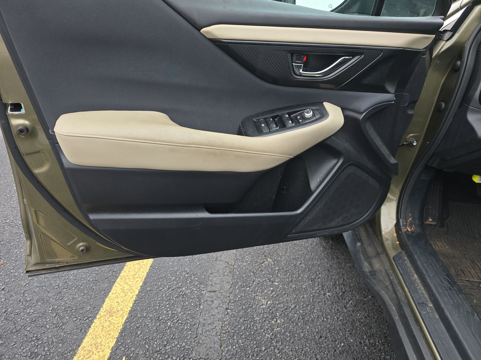 2023 Subaru Outback Premium AWD