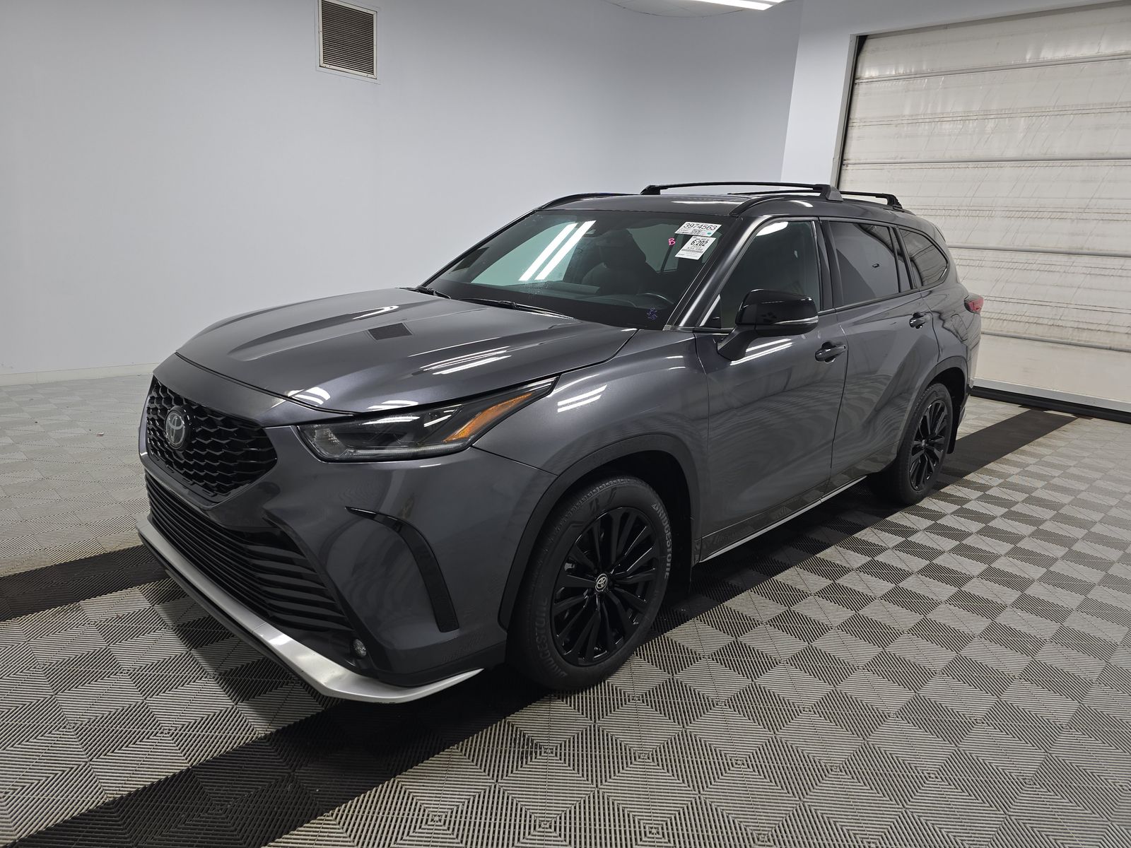 2023 Toyota Highlander XSE FWD