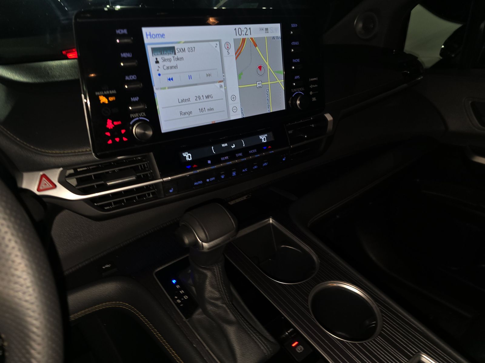 2024 Toyota Sienna Woodland Edition AWD