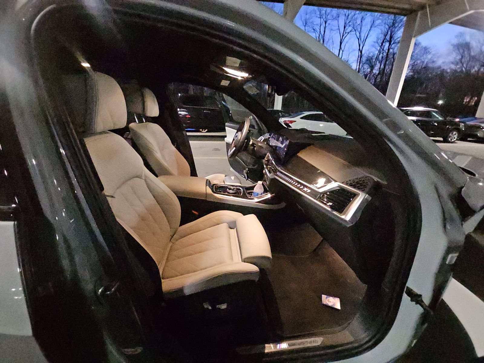 2023 BMW X7 xDrive40i AWD