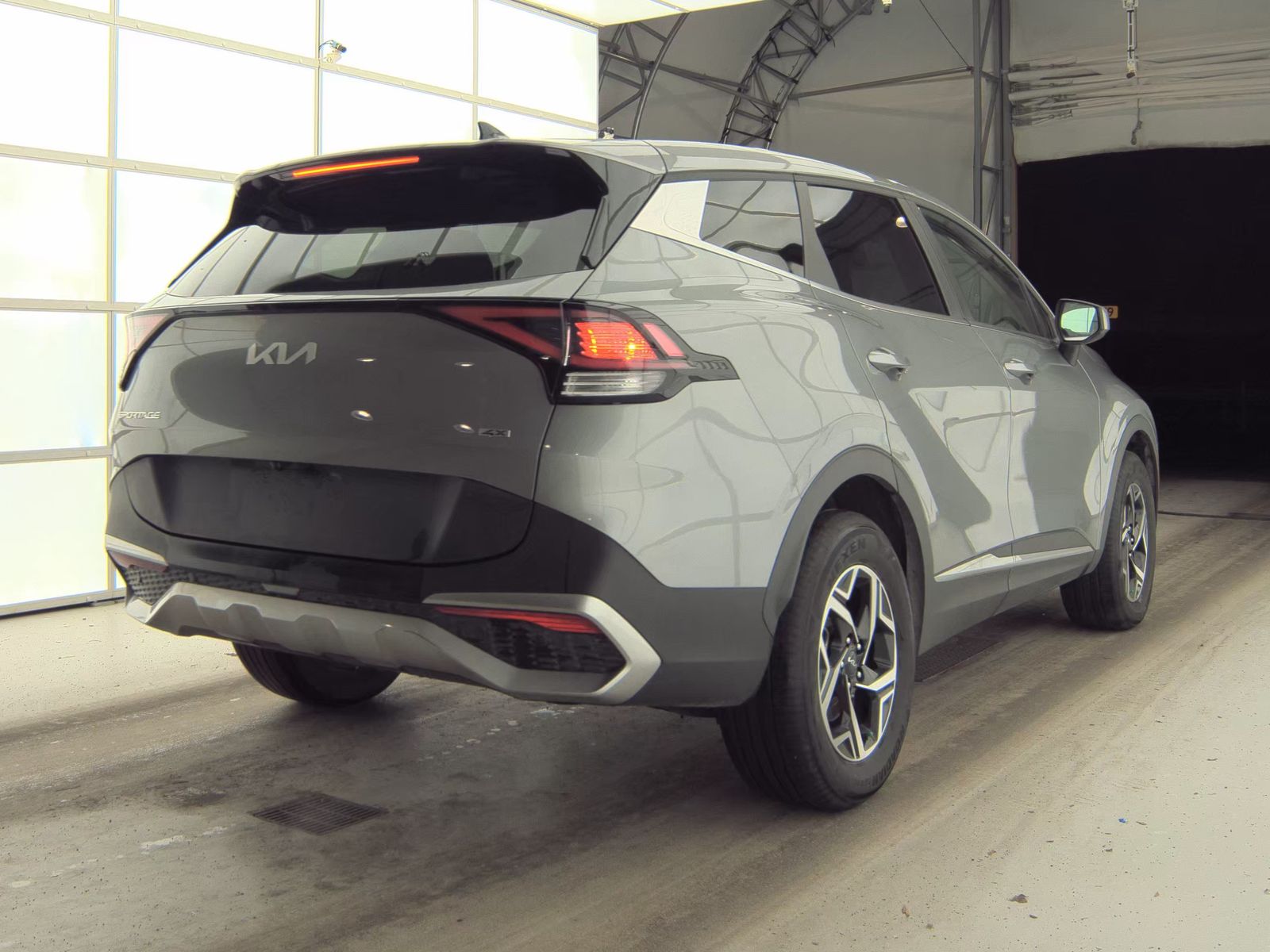 2024 Kia Sportage LX AWD