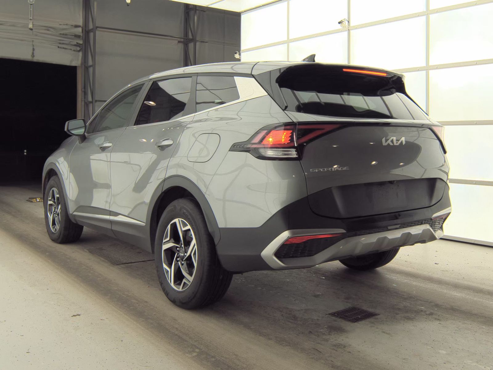 2024 Kia Sportage LX AWD