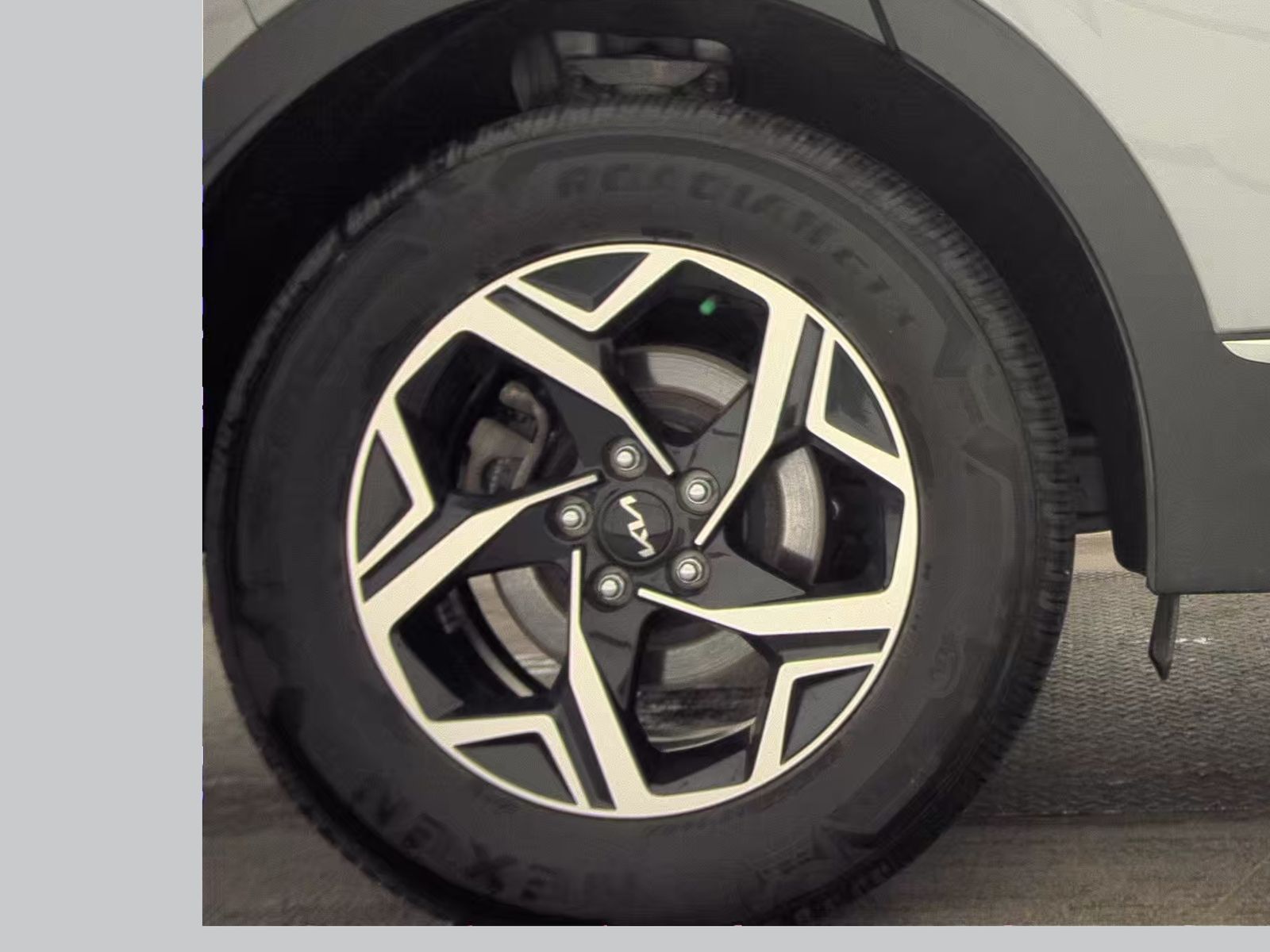 2024 Kia Sportage LX AWD