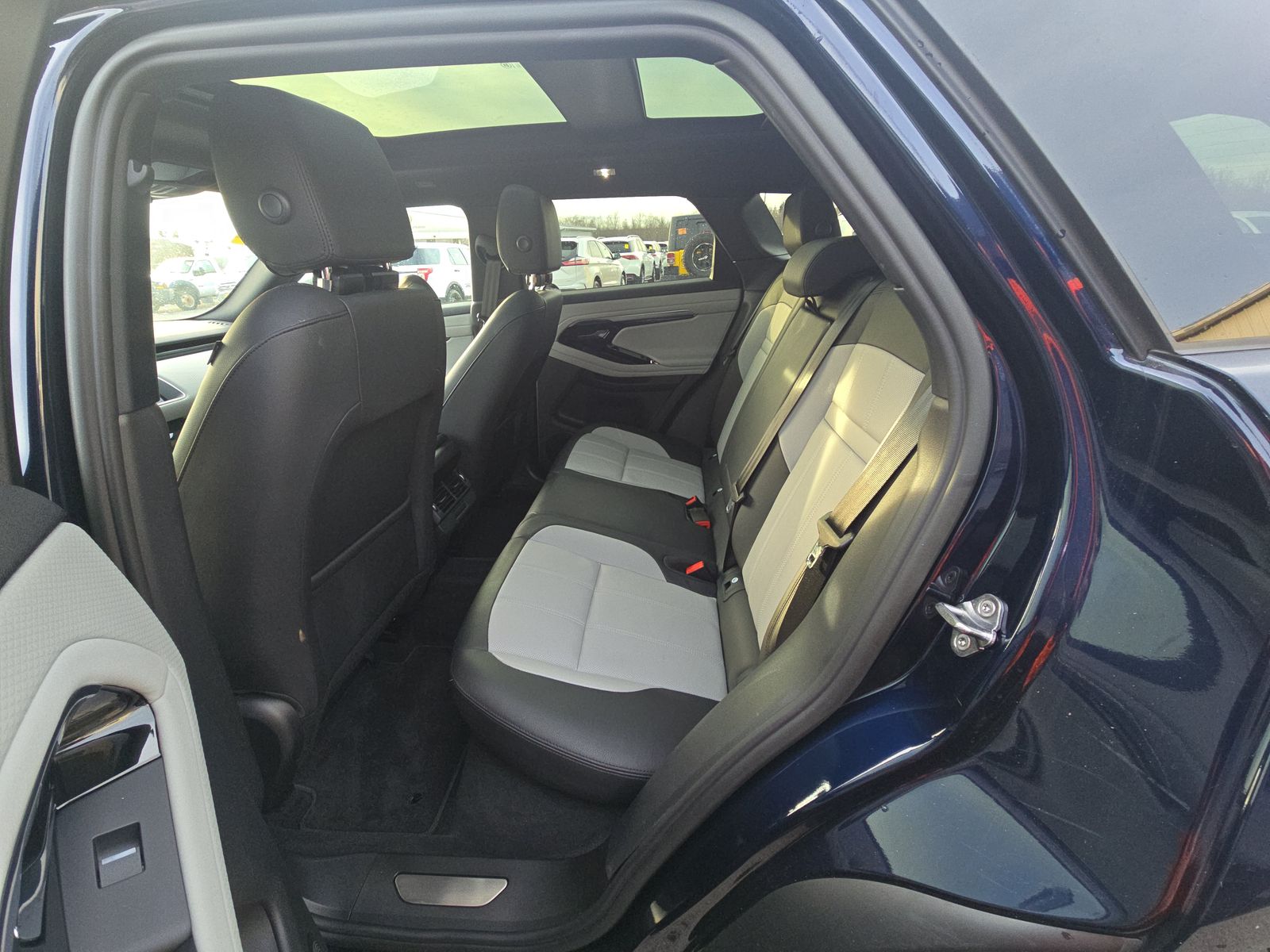 2023 Land Rover Range Rover Evoque R-Dynamic S AWD