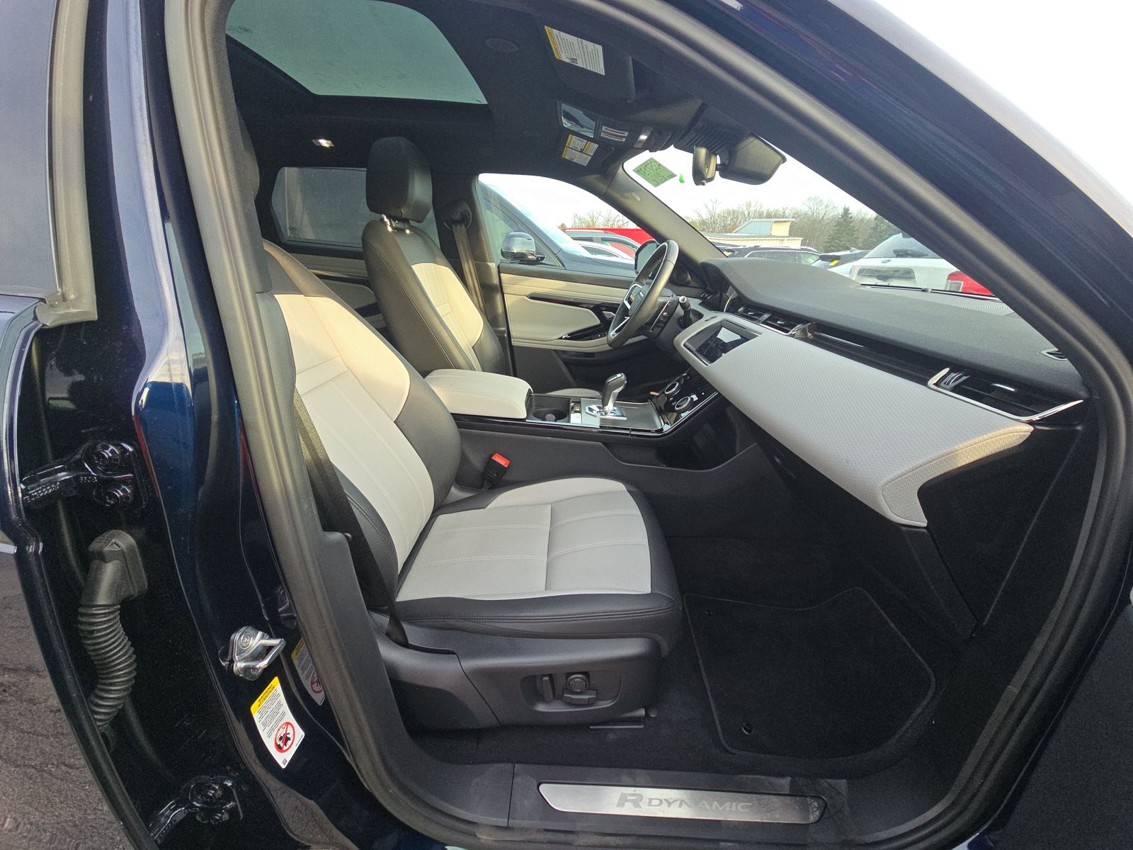 2023 Land Rover Range Rover Evoque R-Dynamic S AWD