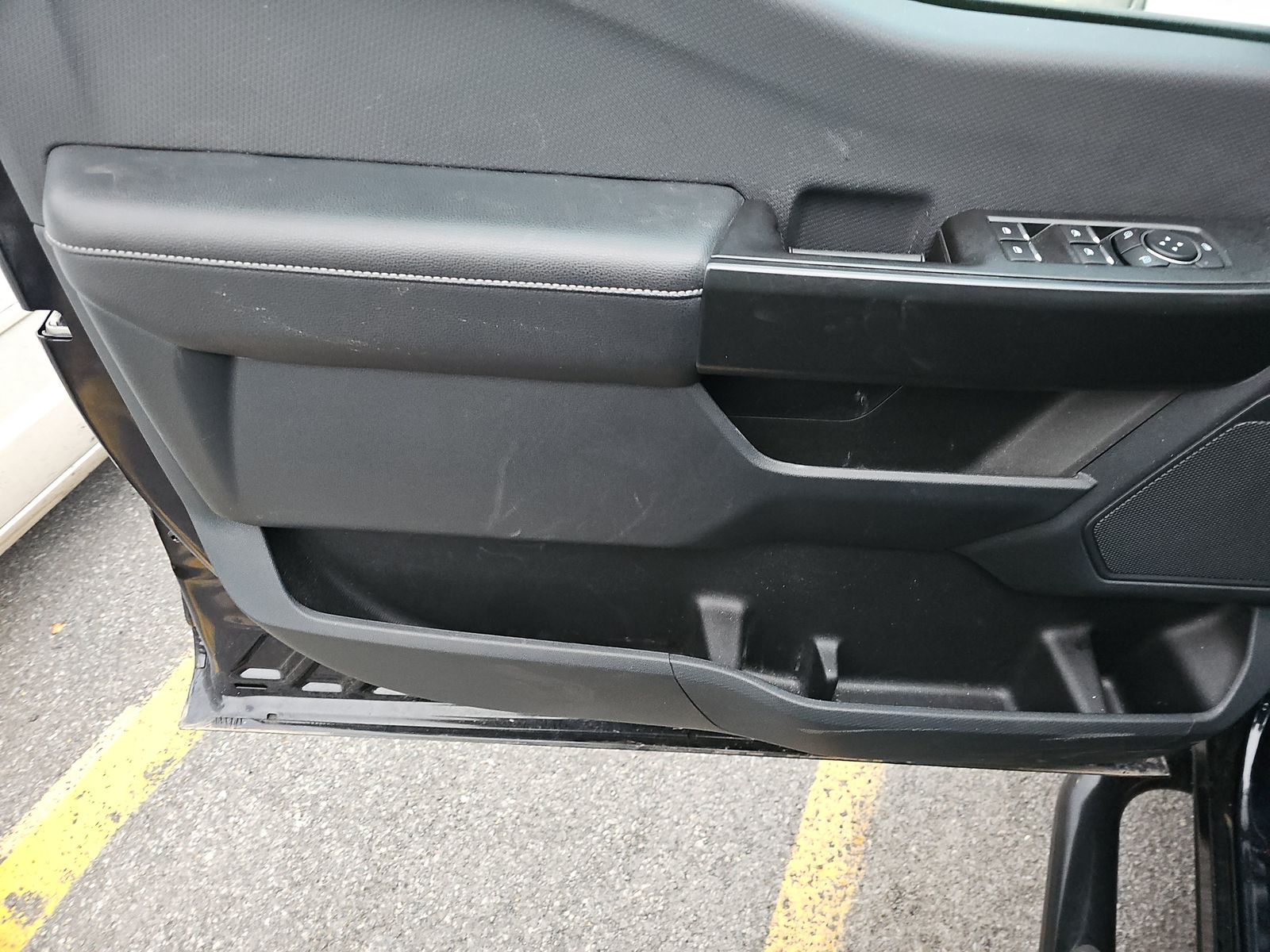 2023 Ford F-150 XL AWD