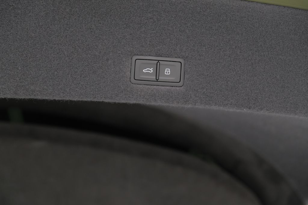 2024 Lamborghini Urus S AWD