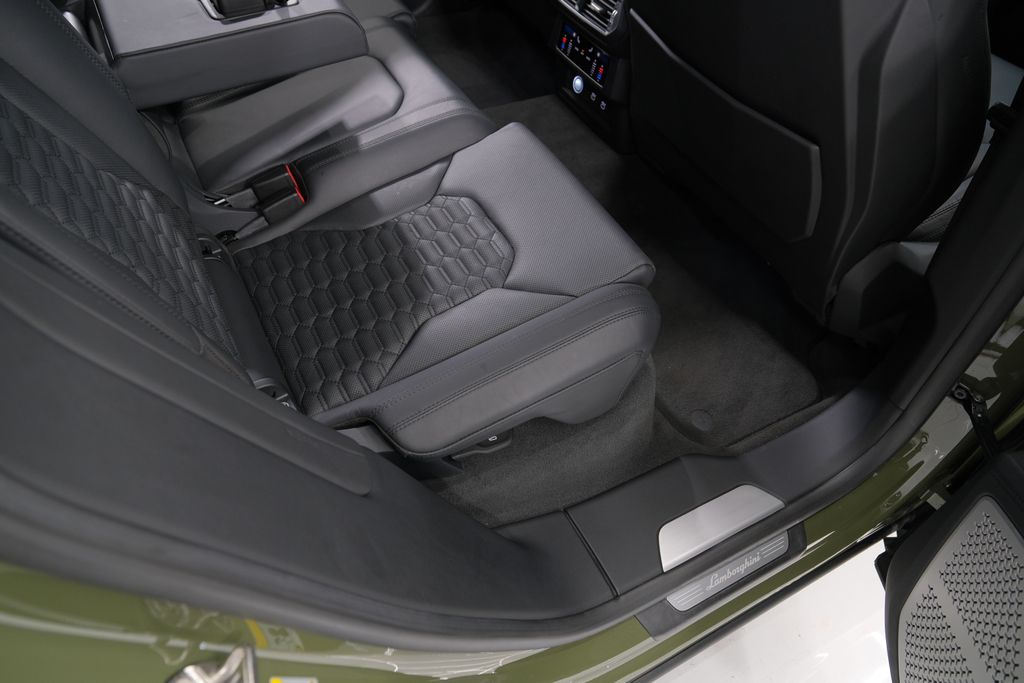 2024 Lamborghini Urus S AWD