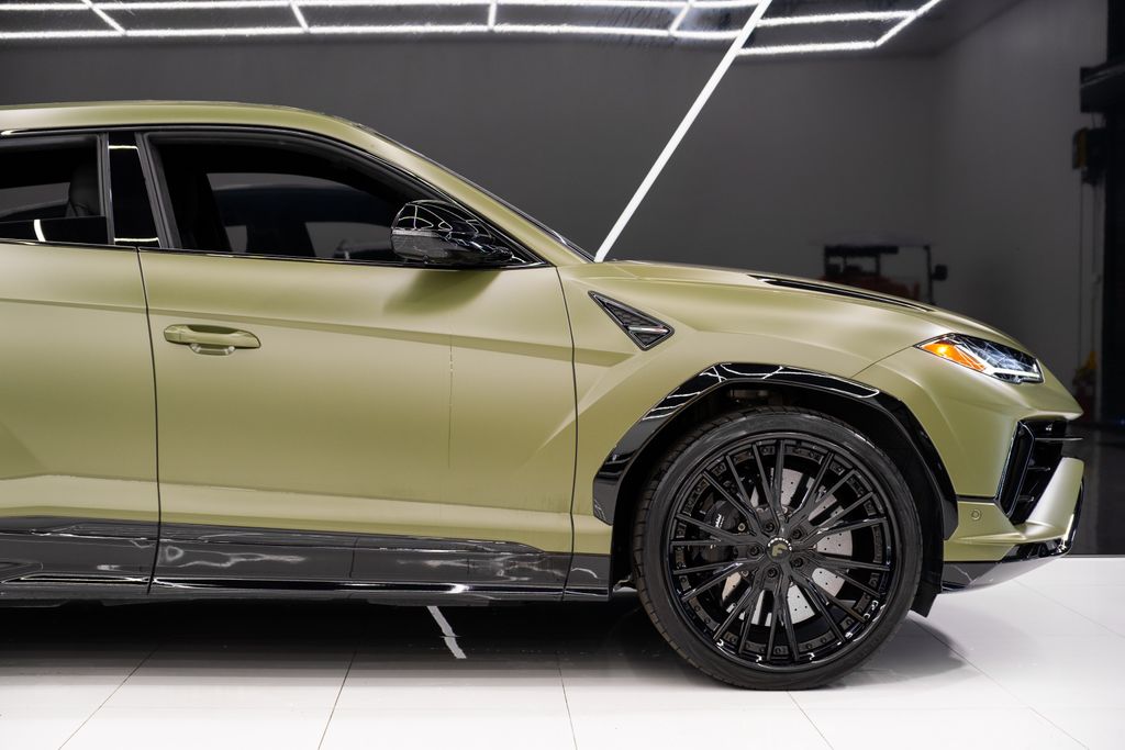 2024 Lamborghini Urus S AWD