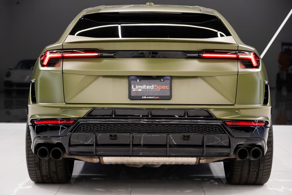 2024 Lamborghini Urus S AWD