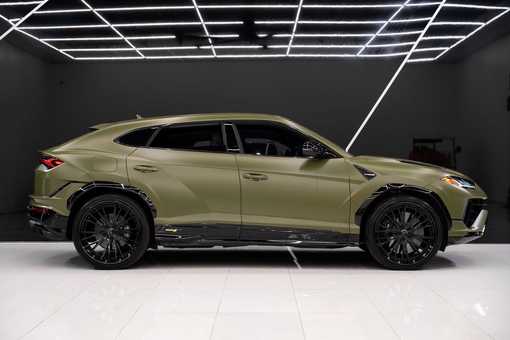 2024 Lamborghini Urus S AWD