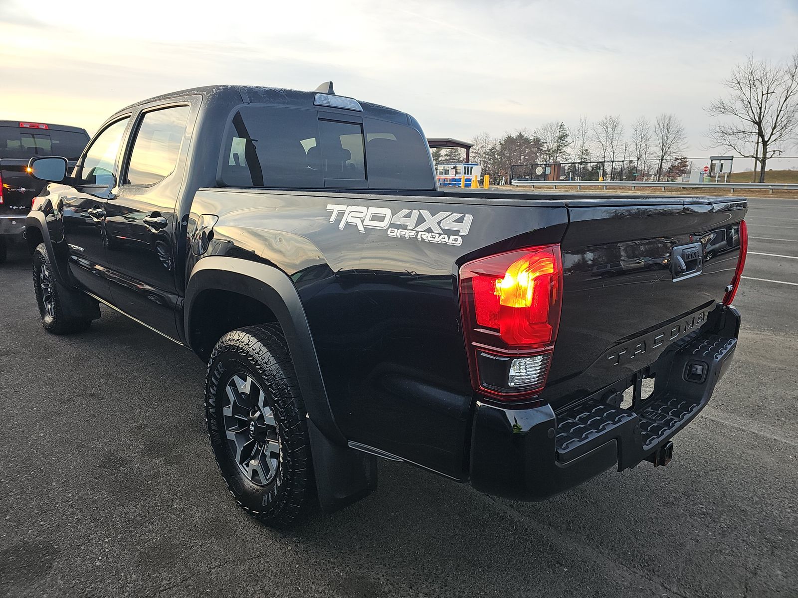 2022 Toyota Tacoma TRD Off-Road AWD