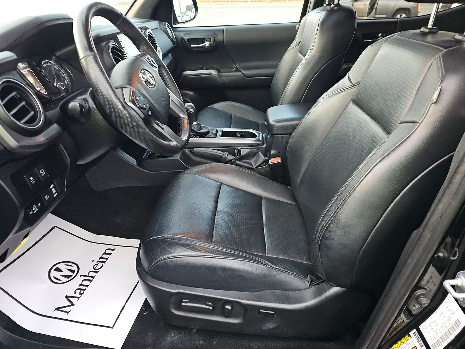 2022 Toyota Tacoma TRD Off-Road AWD