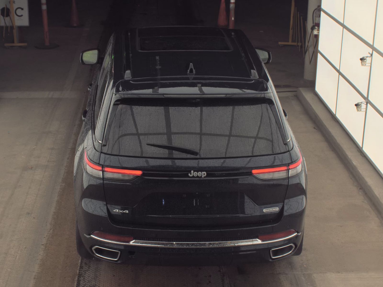 JEEP OVERLAND - 7